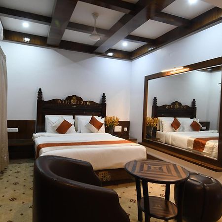Hotel Lok Sagar Мисор Екстериор снимка