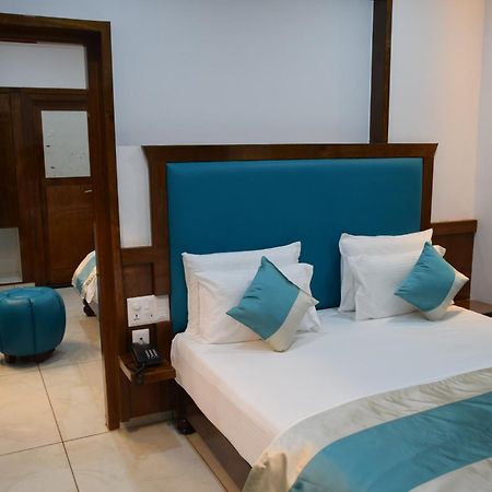 Hotel Lok Sagar Мисор Екстериор снимка