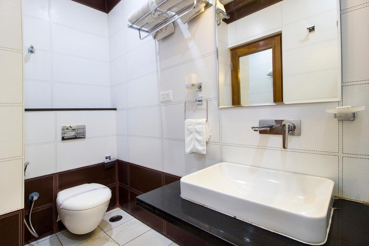 Hotel Lok Sagar Мисор Екстериор снимка