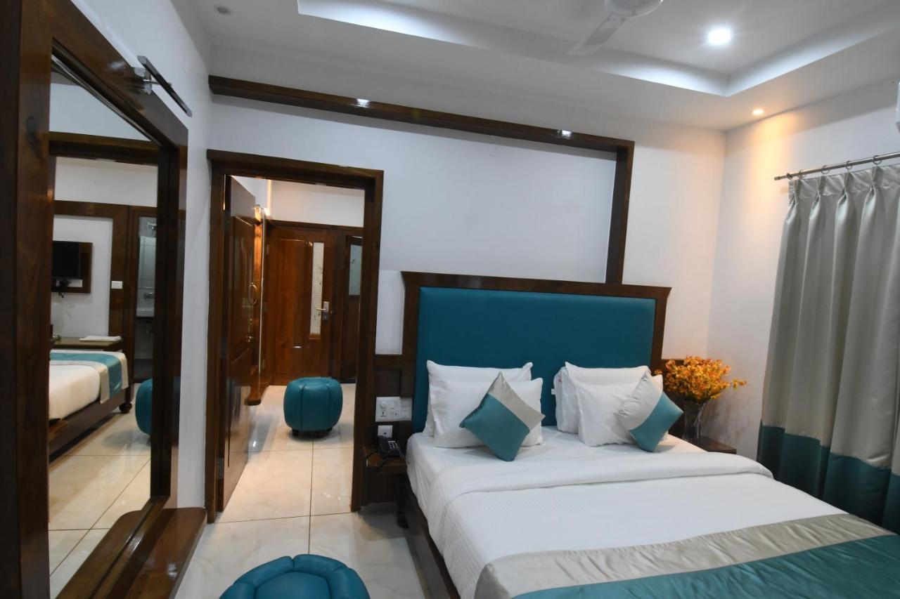 Hotel Lok Sagar Мисор Екстериор снимка
